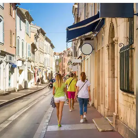Апартаменти La De Gambetta