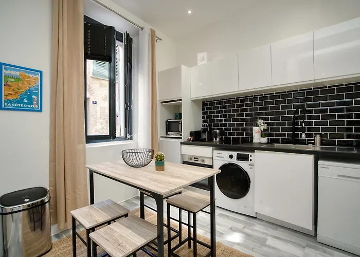 La De Gambetta * Σαιν-Τροπέ